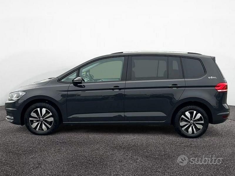 Gebraucht VW Touran Goal 150 PS (110 kW) 2025 Grau Van / Kleinbus