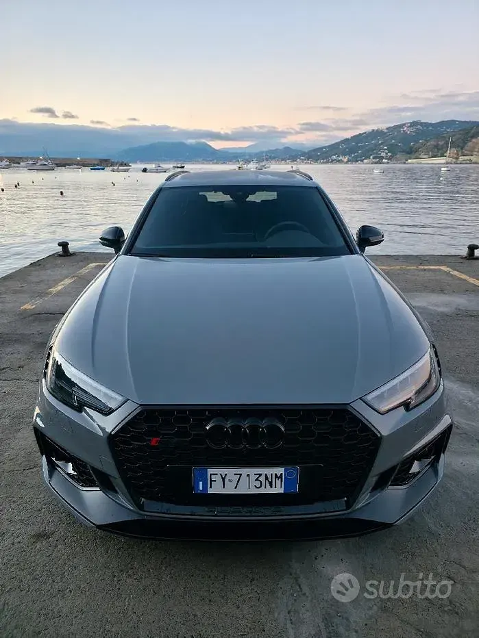 Usata Audi RS4 Ambiente 450 CV (330 kW) 2018 Grigio Station wagon