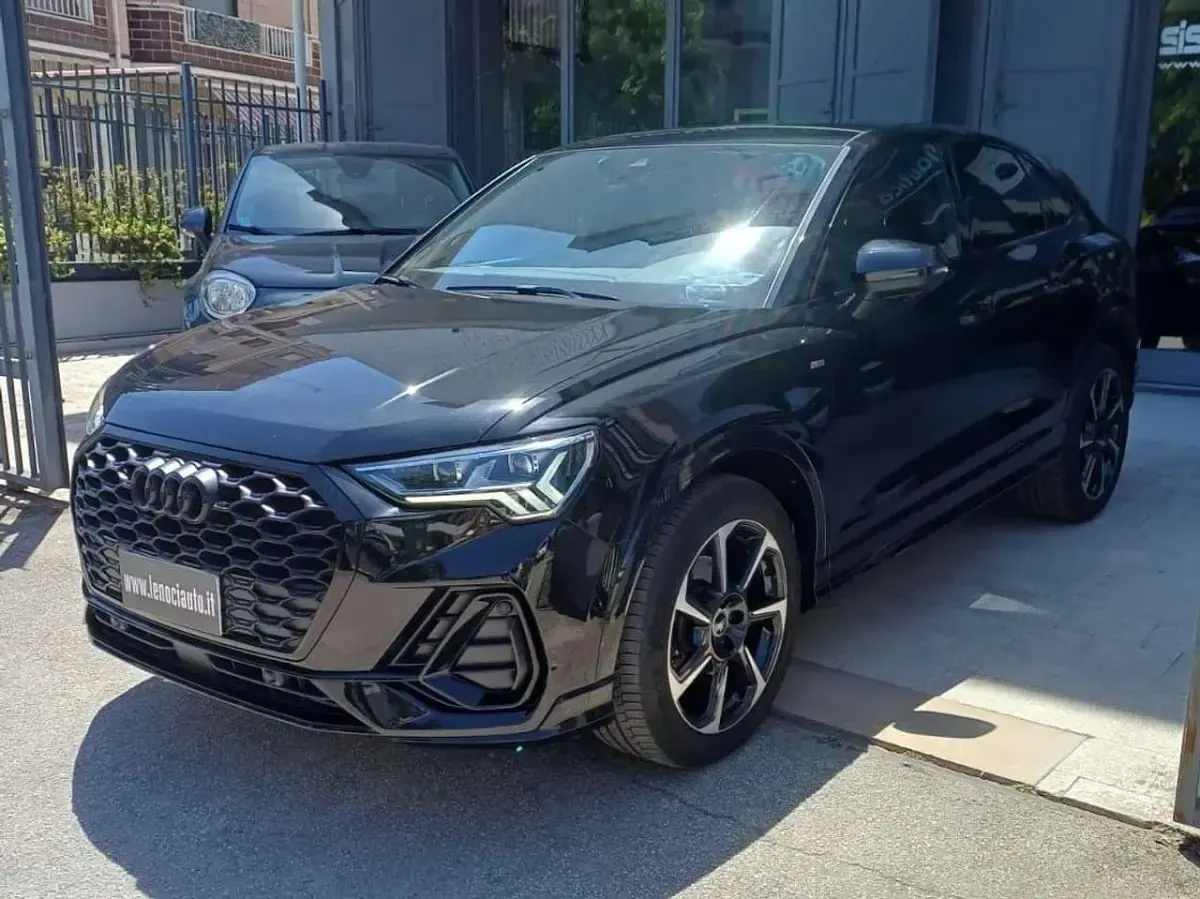 Usata Audi Q3 Sportback S-Line 150 CV (110 kW) 2020 Nero SUV