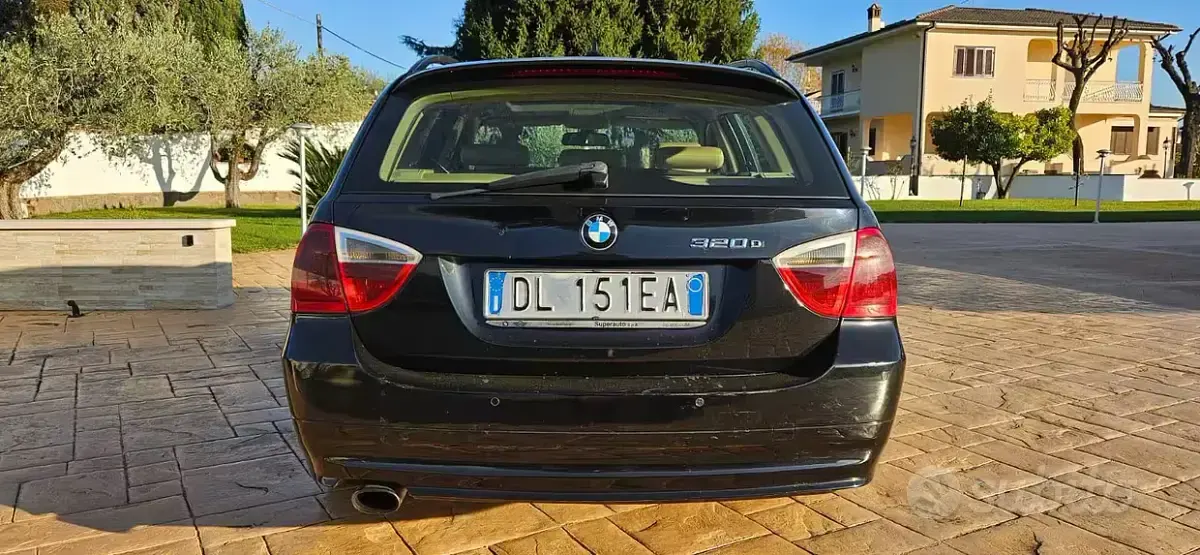 Usata BMW 320 177 CV (130 kW) 2007 Nero Station wagon
