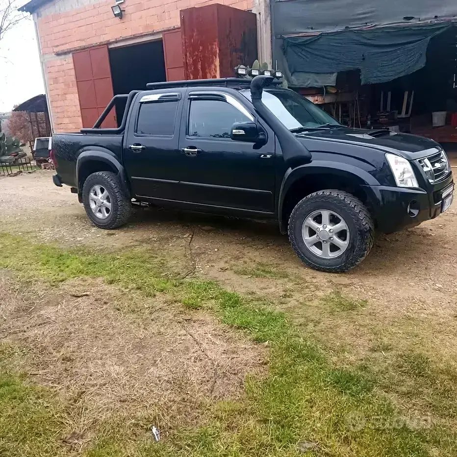 Usata Isuzu D-Max 131 CV (96 kW) 2009 Pick-up