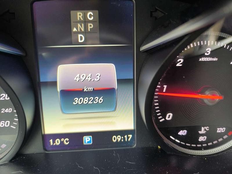 Usata Mercedes V250 Exclusive 190 CV (139 kW) 2017 Nero Monovolume