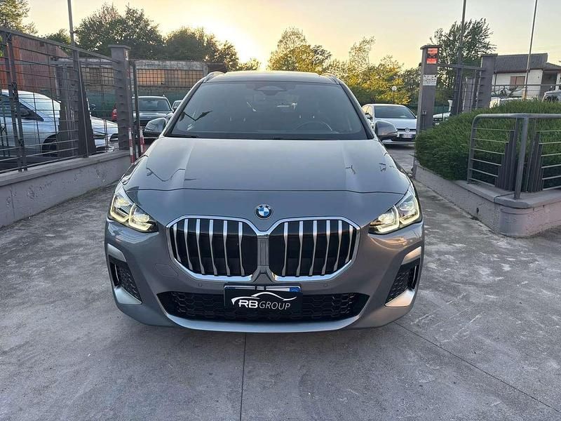 Usata BMW 220 Active Tourer M Sport 156 CV (114 kW) 2022 Grigio Monovolume