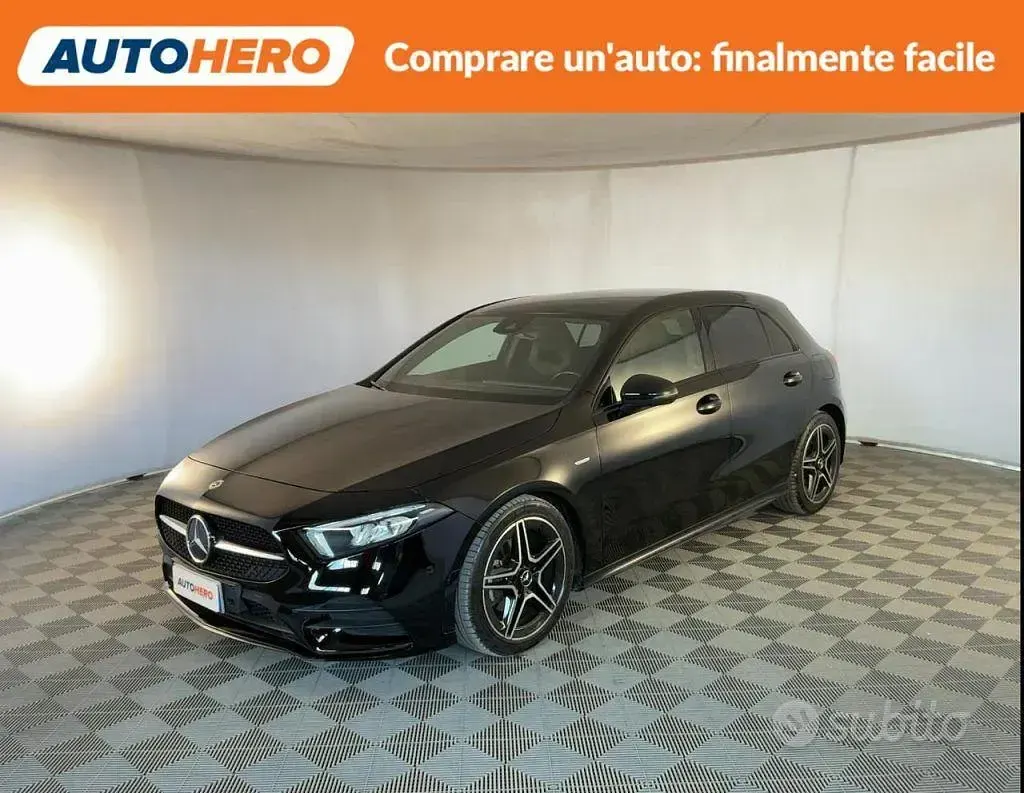 Usata Mercedes A180 Premium 116 CV (85 kW) 2021 Berlina