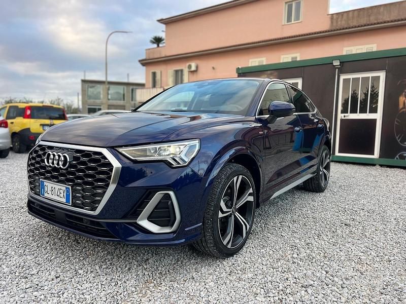 Blu Usata 2022 Audi Q3 Sportback S-Line SUV | 38.990 € (Buon prezzo) - Immagine 1/4