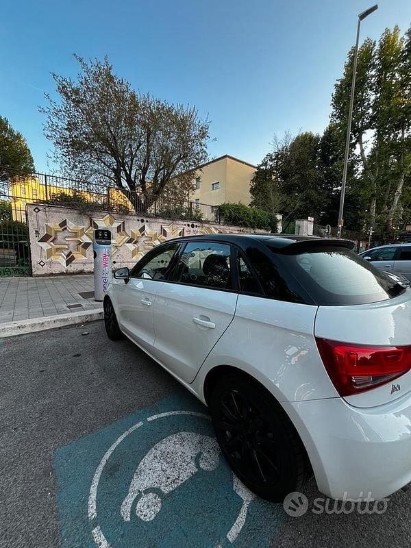 Usata Audi A1 90 CV (66 kW) 2014 Bianco Utilitaria