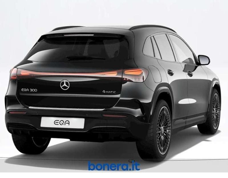 Neu Mercedes EQA300 Advanced 167 kW (228 PS) 2026 Schwarz SUV