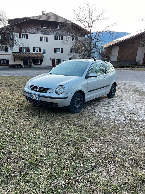 Occasion VW Polo 75 ch (55 kW) 2001 Gris Berline