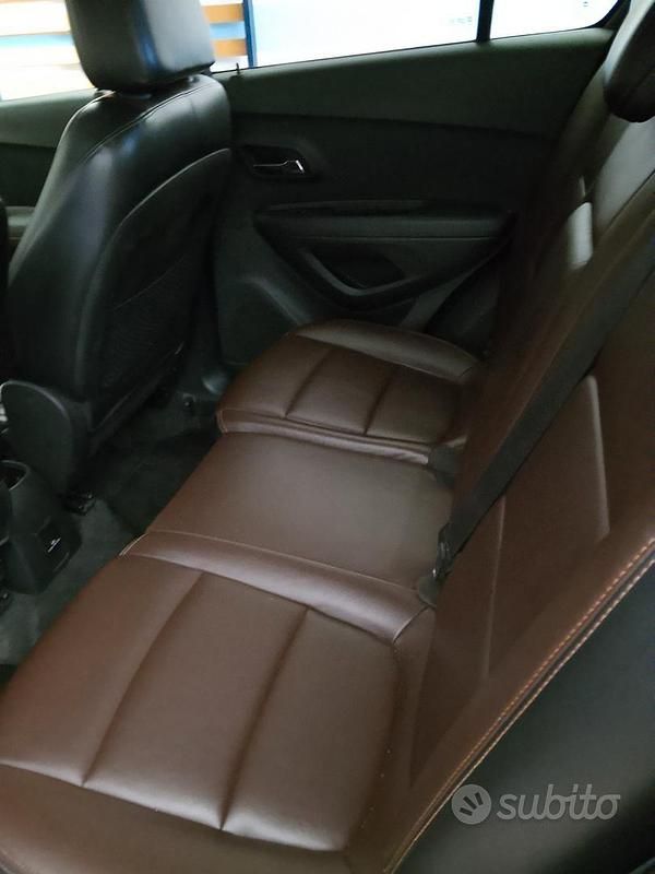 Usata Chevrolet Trax 131 CV (96 kW) 2014 Marrone SUV