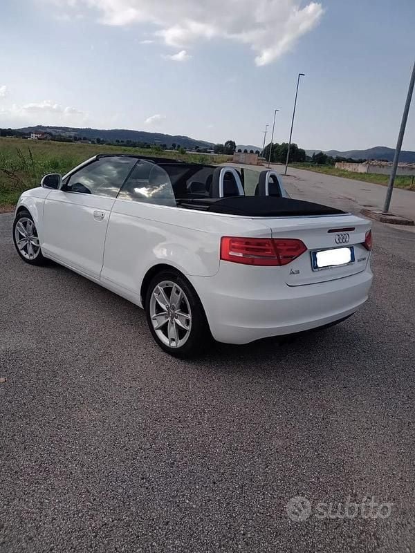 Usata Audi A3 Cabriolet 140 CV (102 kW) 2010 Bianco Cabrio