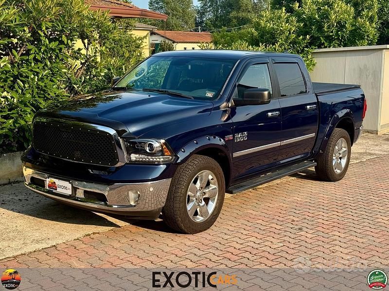 Usata Dodge Ram 401 CV (294 kW) 2014 Blu/azzurro Pick-up