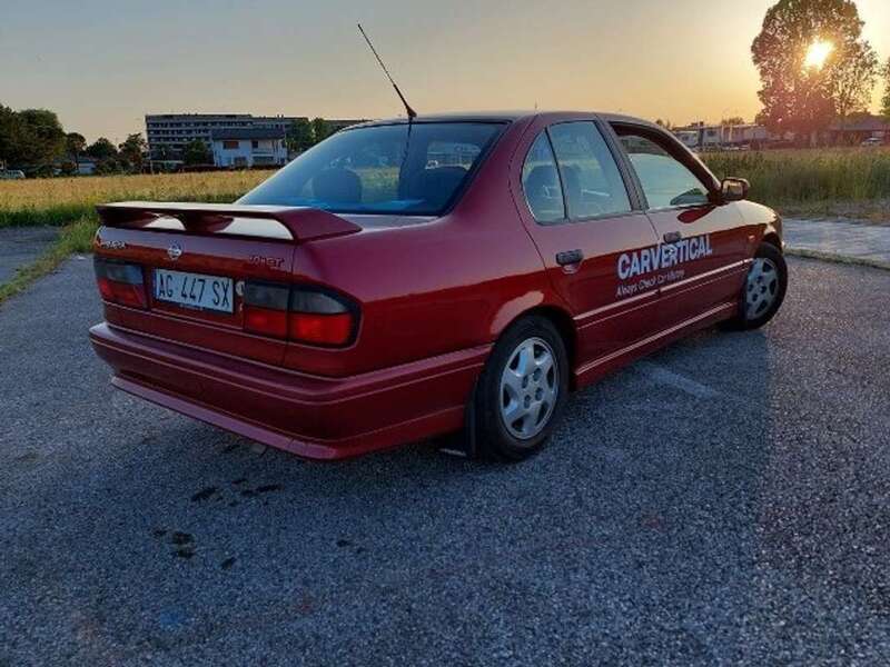 Usato 1995 Nissan Primera 2.0 Benzin 150 CV (7.200 €)