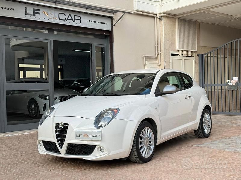 Usata Alfa Romeo MiTo Distinctive 85 CV (62 kW) 2014 Bianco Utilitaria