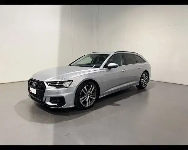 Usata Audi A6 S-Line 204 CV (150 kW) 2024 Argento floret metallizzato Station wagon