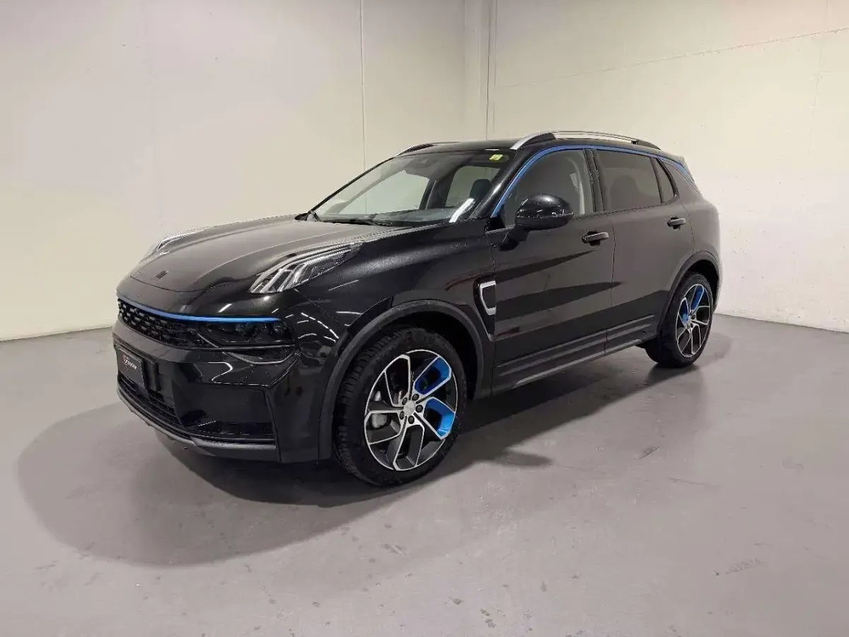 Usata Lynk & Co 01 179 CV (131 kW) 2022 Nero SUV