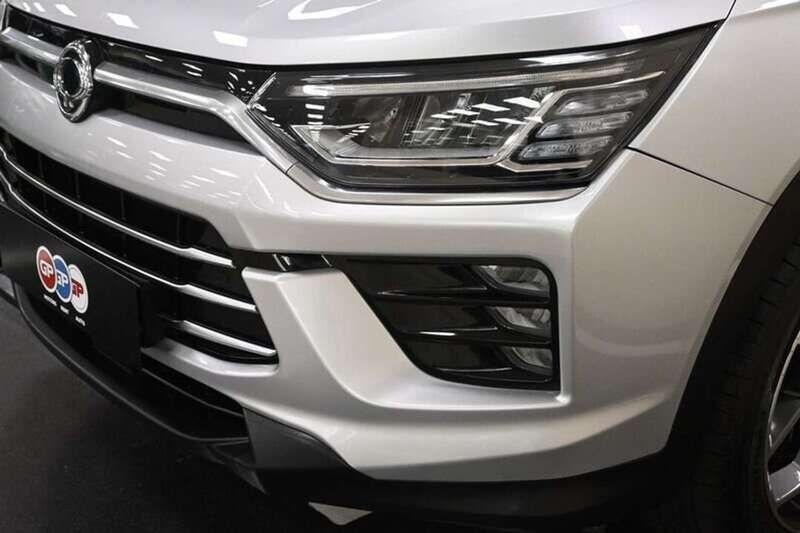 Begagnad SsangYong Korando 136 HK (100 kW) 2019 Grå
