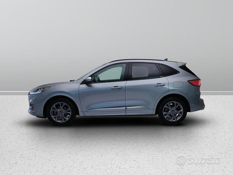 Usata Ford Kuga ST-Line 120 CV (88 kW) 2023 Grigio SUV