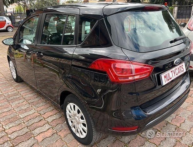 Usata Ford B-MAX 100 CV (73 kW) 2014 Nero Monovolume