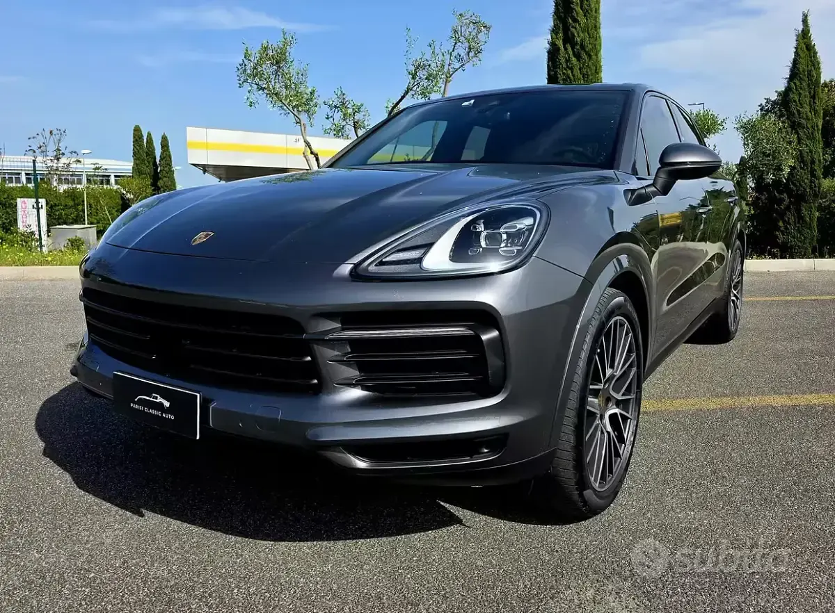 Usado Porsche Cayenne 340 CV (250 kW) 2020 Gris SUV