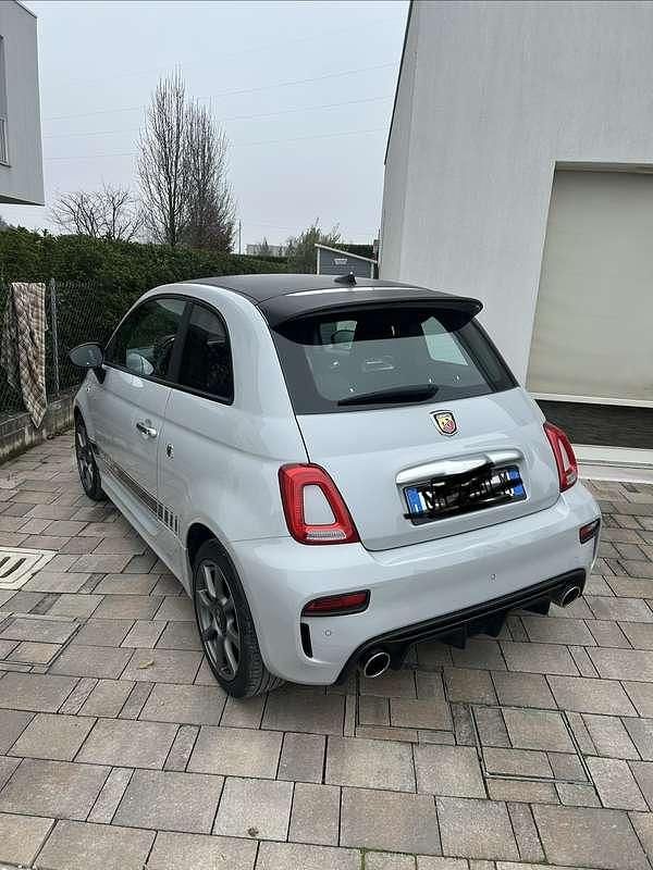 Usata Abarth 595 144 CV (105 kW) 2022 Grigio Utilitaria