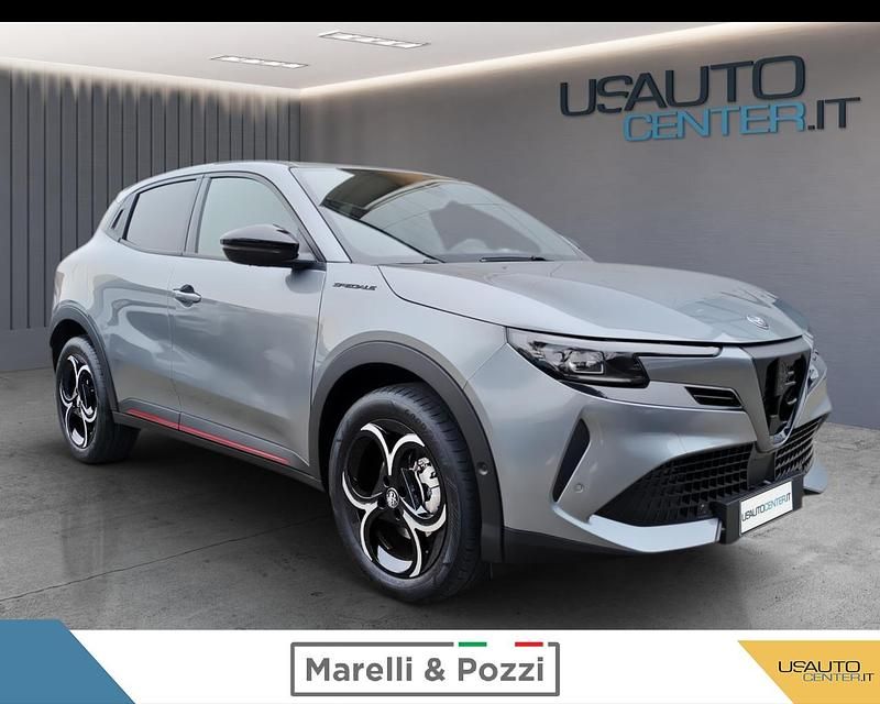 Usata Alfa Romeo Junior Edizione Speciale 145 CV (106 kW) 2025 Bianco SUV