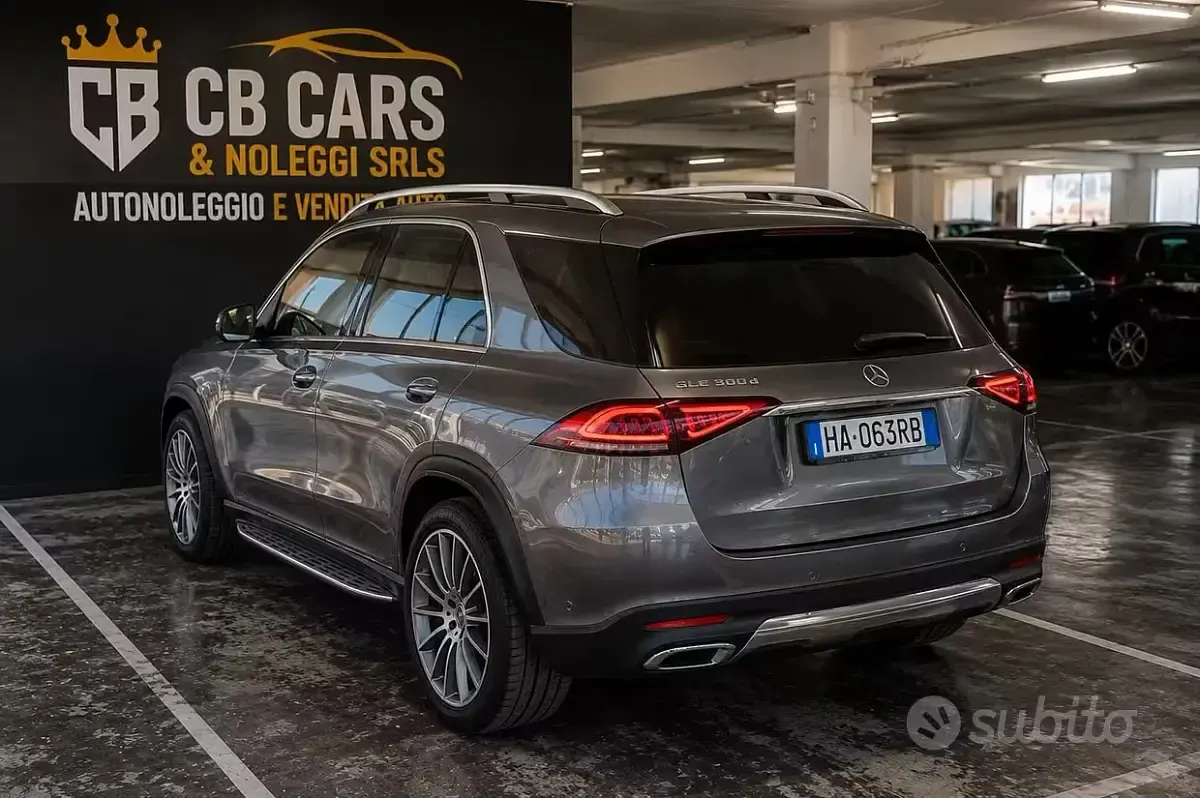 Usata Mercedes GLE300 Premium 245 CV (180 kW) 2020 Grigio SUV