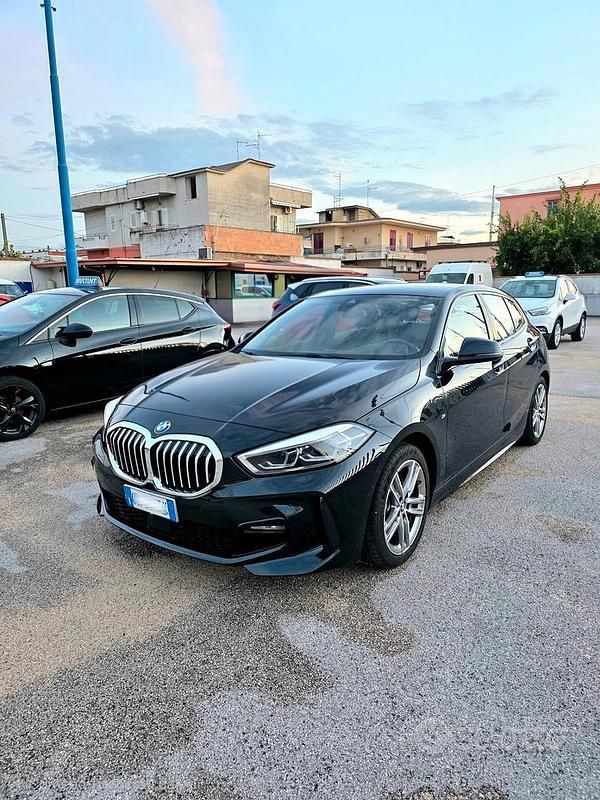 Usata BMW 118 M Sport 136 CV (100 kW) 2022 Nero Utilitaria