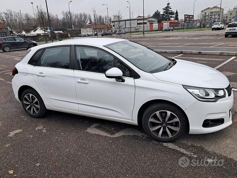 Bianco Usata 2018 Citroën C4 Tre volumi | 6900 € (Super prezzo) - Immagine 1/4