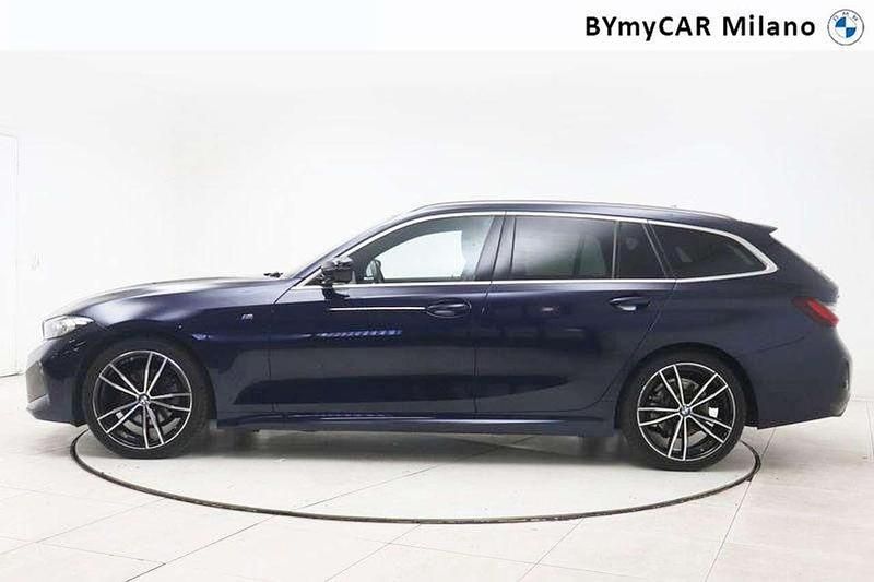 Usata BMW 320 M Sport 190 CV (139 kW) 2023 Tanzanite blue metallizzato Station wagon