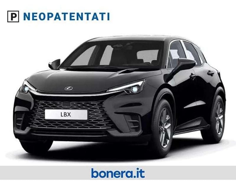 Nuova Lexus LBX 136 CV (100 kW) 2026 Nero SUV