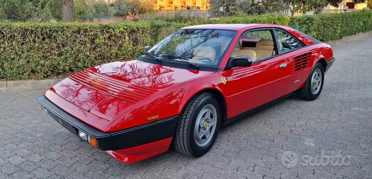Usata Ferrari Mondial 240 CV (176 kW) 1982 Rosso Coupé
