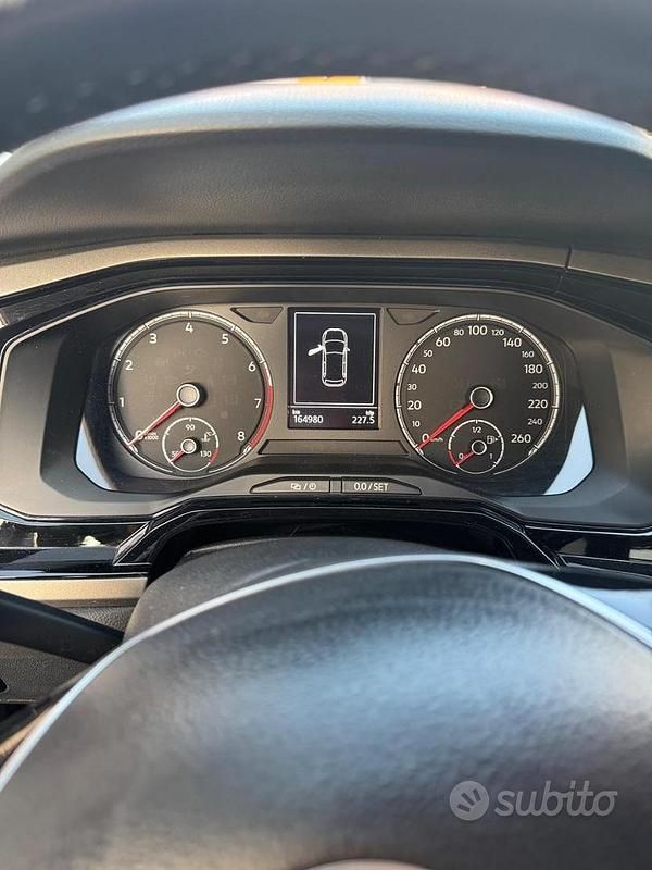 Usata VW Polo 55 CV (40 kW) 2018 Blu Utilitaria
