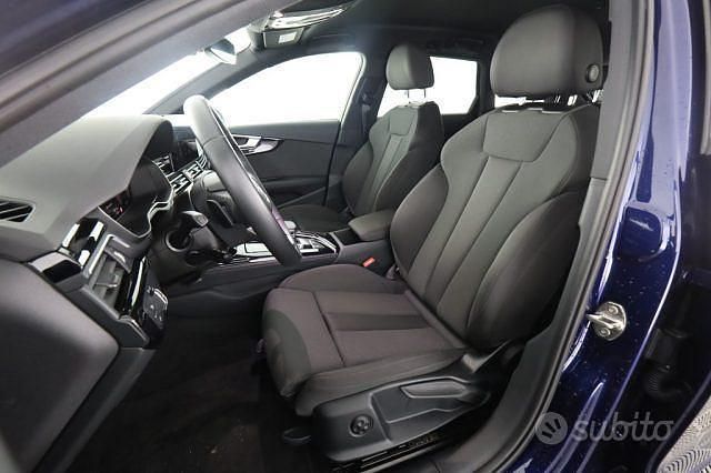 Usata Audi A4 Advanced 163 CV (119 kW) 2024 Blu Station wagon