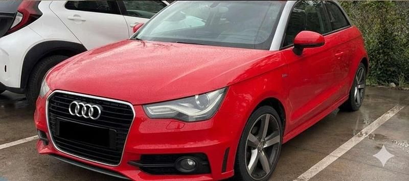 Usata Audi A1 Ambition 105 CV (77 kW) 2011 Rosso Utilitaria