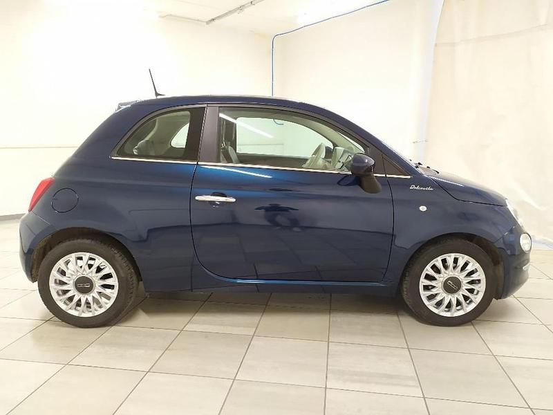 Usata Fiat 500 Dolcevita 69 CV (50 kW) 2021 Blu Utilitaria