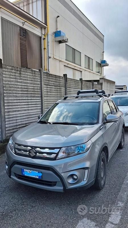 Usata Suzuki Vitara 2018 Grigio SUV