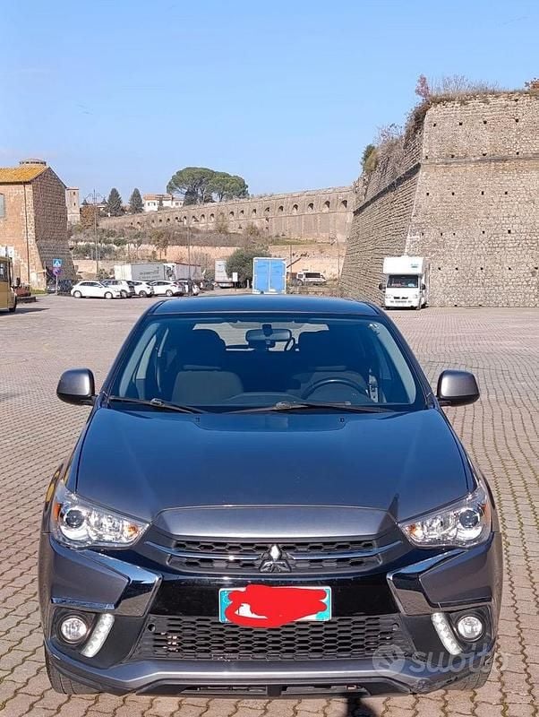 Usata Mitsubishi ASX Inform 117 CV (86 kW) 2019 Grigio SUV
