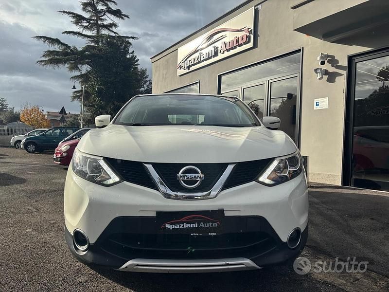 Bianco Usata 2017 Nissan Qashqai Acenta SUV | 11.800 € (Buon prezzo) - Immagine 1/4