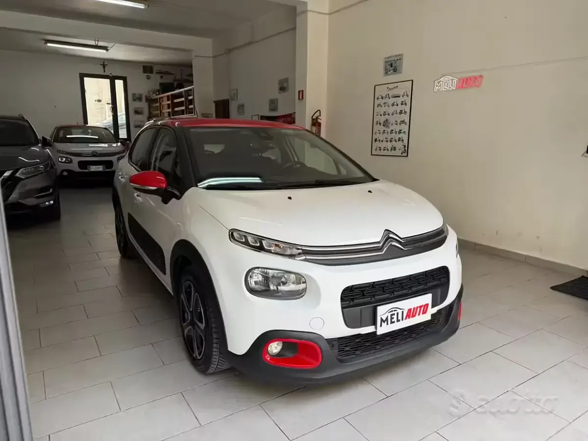 Begagnad Citroën C3 Shine 75 HK (55 kW) 2018 Vit Halvkombi