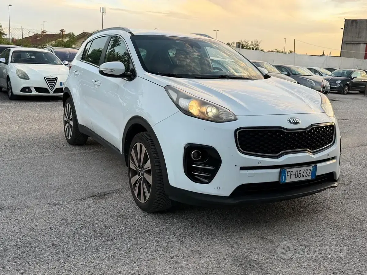 Usata Kia Sportage Active 116 CV (85 kW) 2016 Bianco SUV