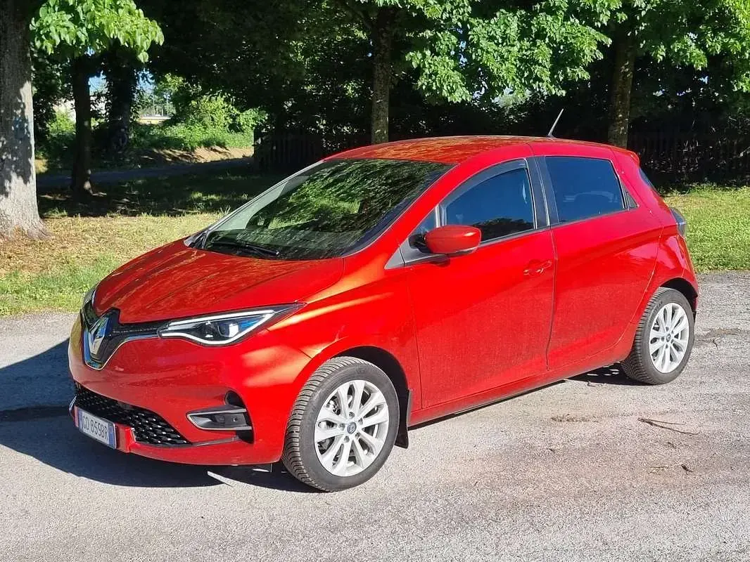 Usata Renault Zoe Zen 50 kW (69 CV) 2020 Utilitaria