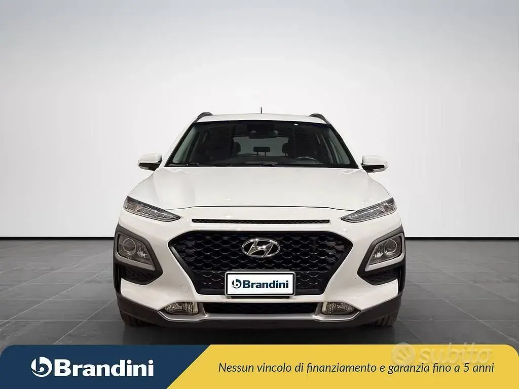 Usata Hyundai Kona Comfort 120 CV (88 kW) 2018 Bco SUV