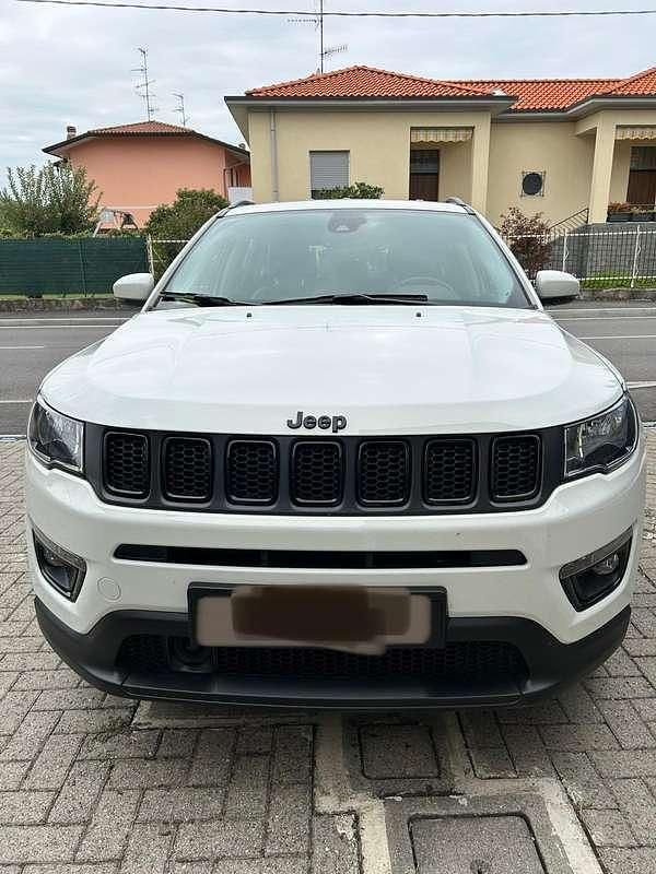 Usata Jeep Compass Night Eagle 131 CV (96 kW) 2021 Bianco SUV