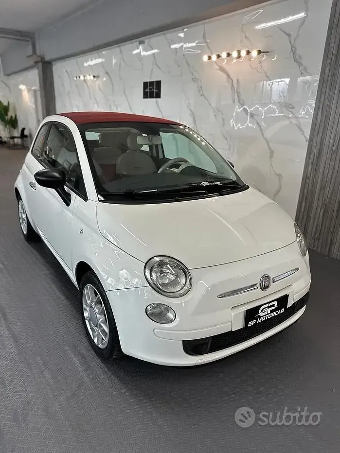 Usado Fiat 500C Rock 69 CV (50 kW) 2011 Blanco Descapotable