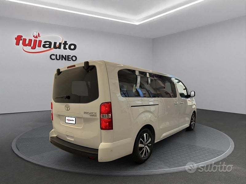 Nuova Toyota Proace Verso Executive 144 CV (105 kW) 2025 Bianco Station wagon