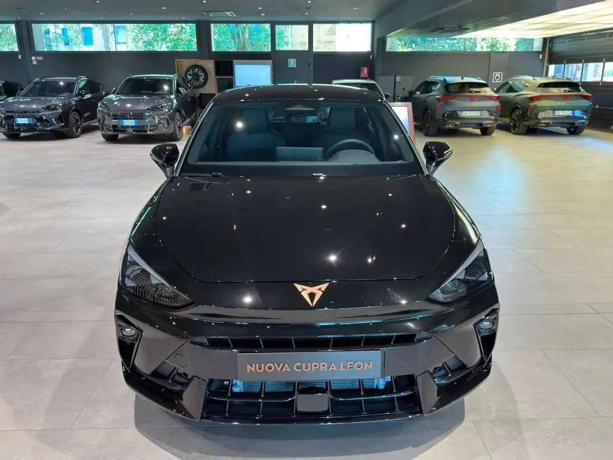 Nuova Cupra Leon 150 CV (110 kW) 2026 Nero midnight Berlina