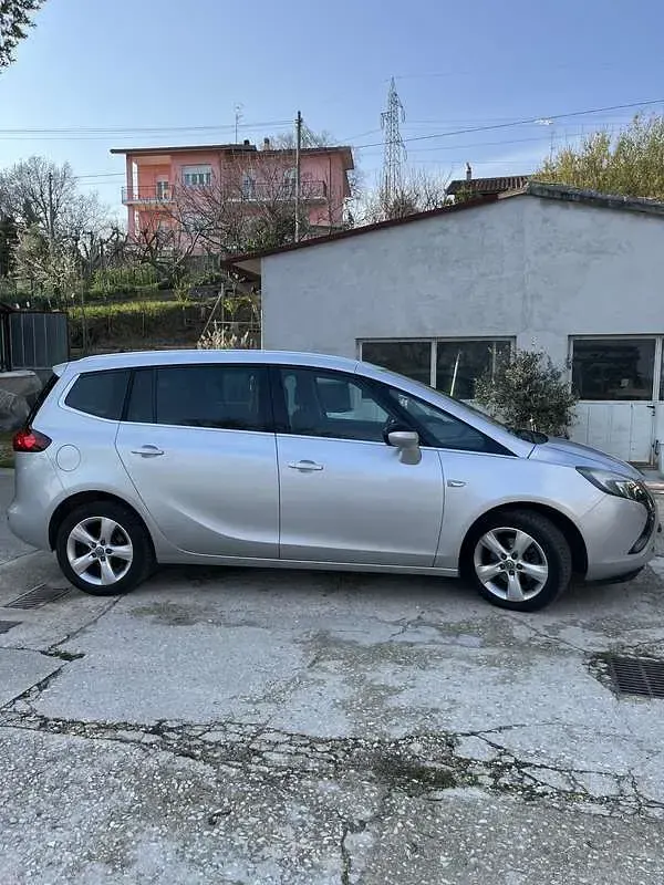 Usata Opel Zafira Tourer Cosmo 150 CV (110 kW) 2015 Monovolume