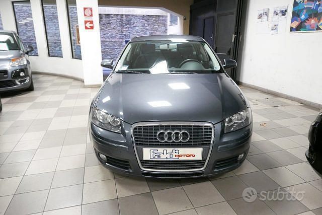Usata Audi A3 Ambition 105 CV (77 kW) 2006 Antracite Berlina