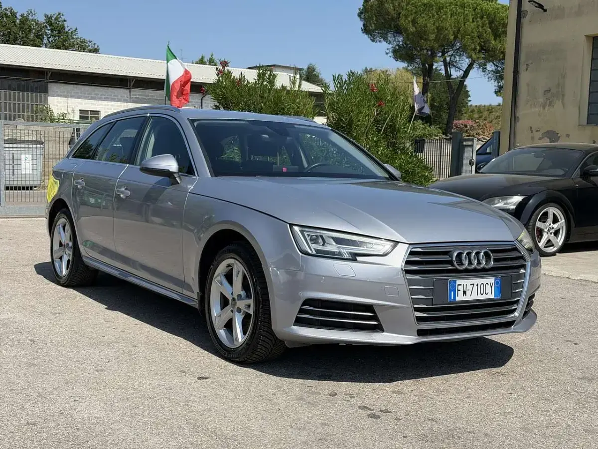 Usata Audi A4 Design 170 CV (125 kW) 2017 Other Station wagon