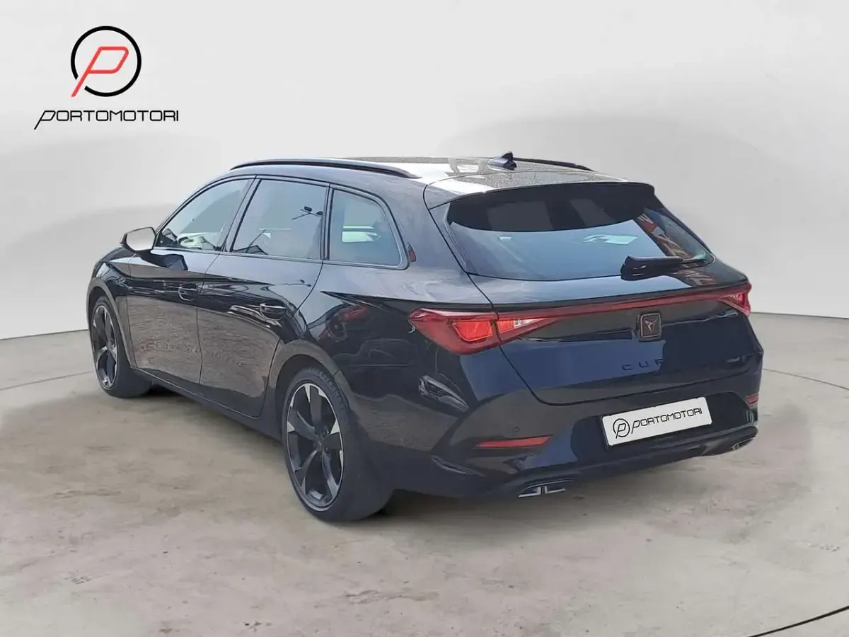 Usata Cupra Leon 150 CV (110 kW) 2024 Nero Station wagon
